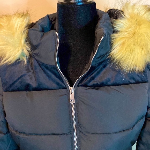 COALITION LA faux-fur hooded winter coat - Picture 3 of 9